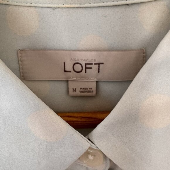 Loft Polka Dot Utility Blouse Blue Size Medium Sky Blue White Cream - Picture 4 of 5